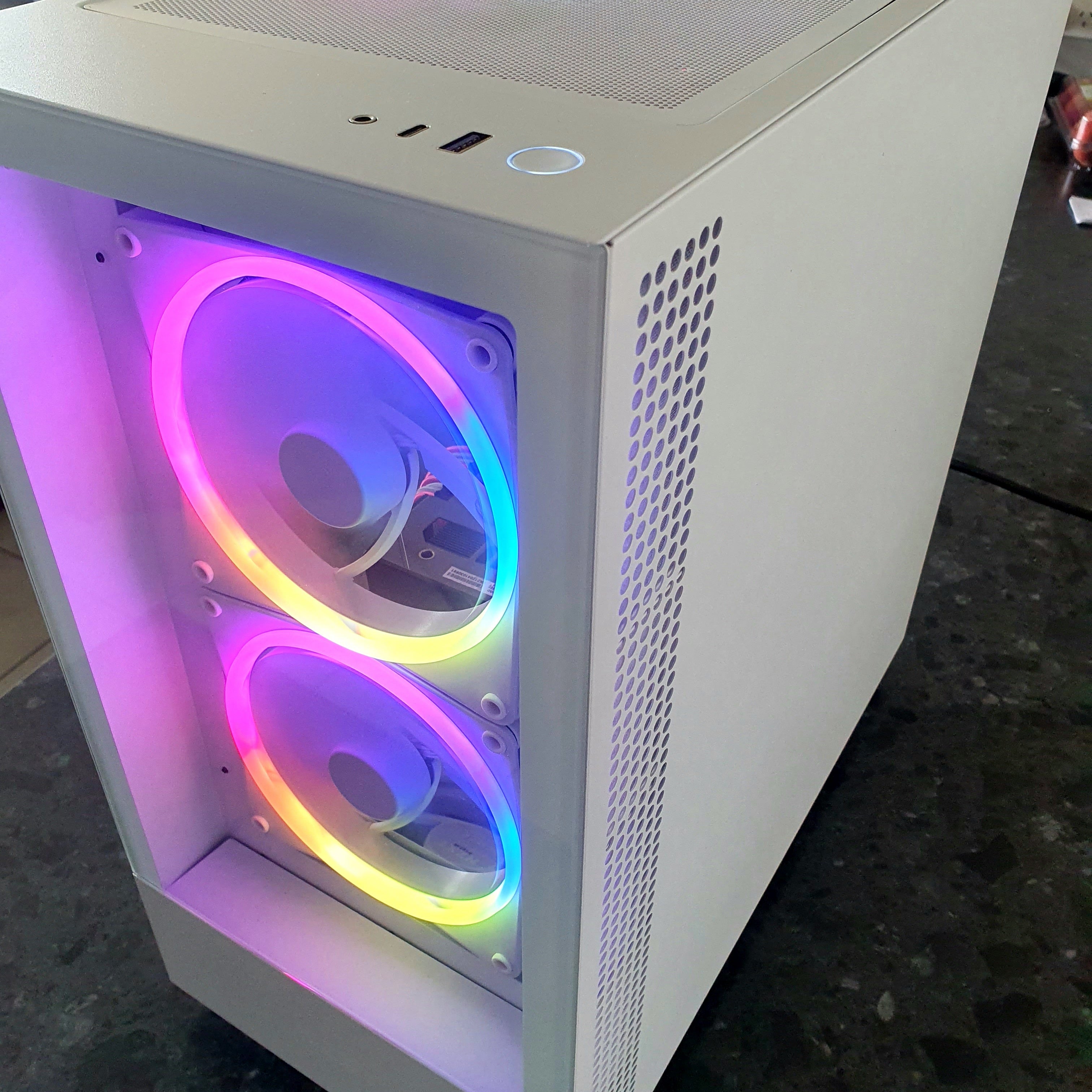 Performance | RTX 3070 Ti | i7 9700K | 16GB RAM | 1TB NVME SSD