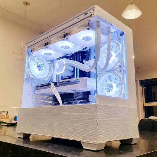 Enthusiast | RX 9060XT | Ryzen 5 7600 | 32GB DDR5 RAM | 2TB NVME SSD