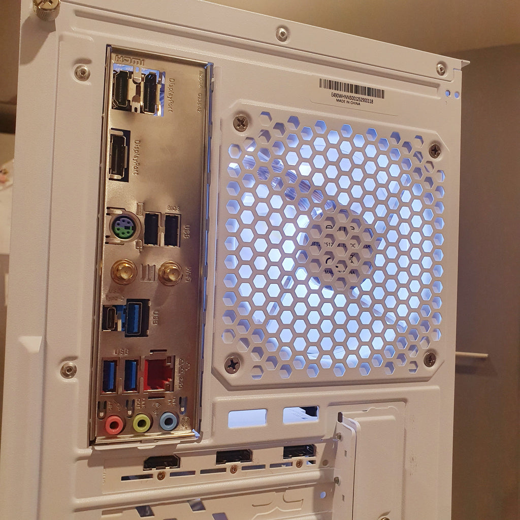 Enthusiast | RX 9060XT | Ryzen 5 7600 | 32GB DDR5 RAM | 2TB NVME SSD