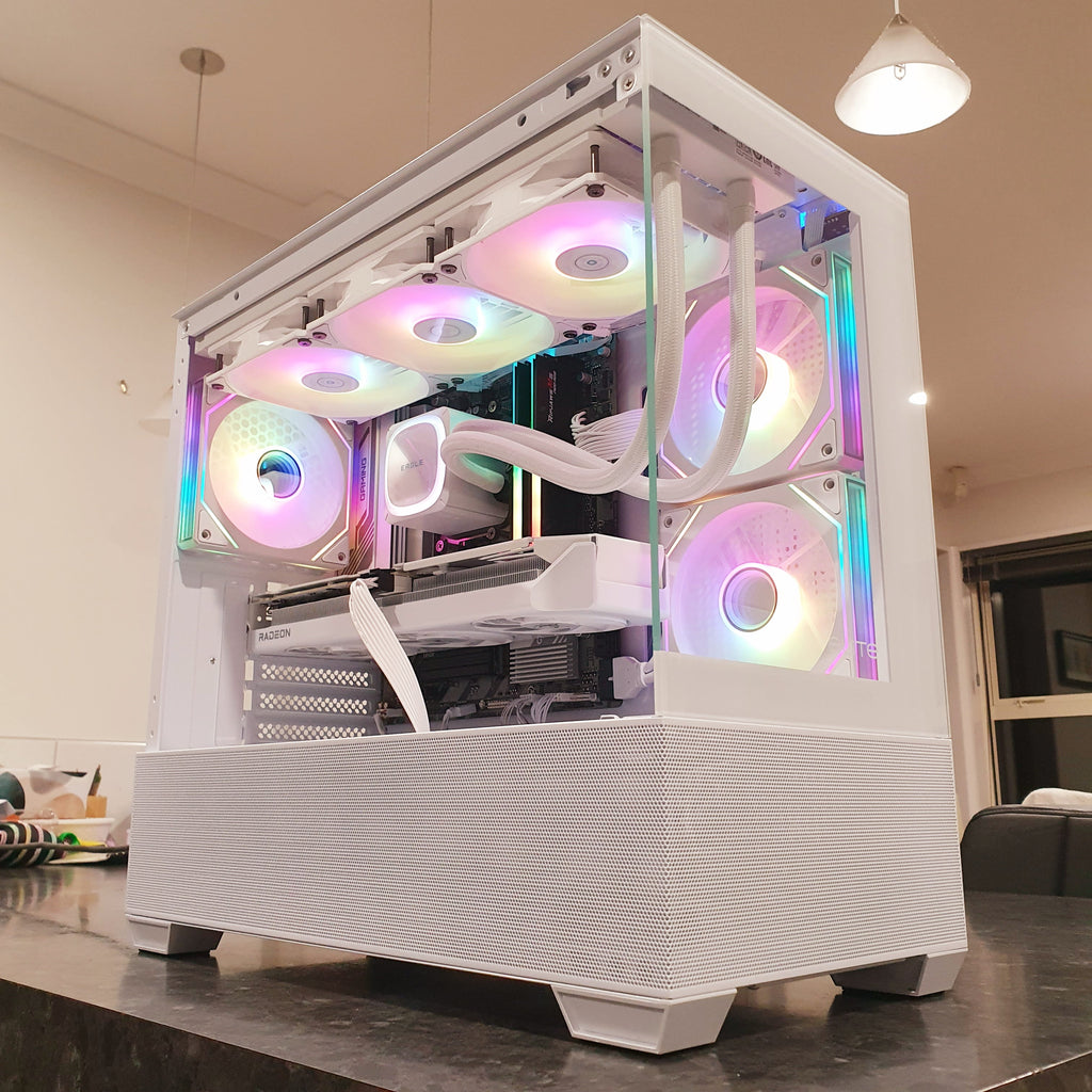 Enthusiast | RX 9060XT | Ryzen 5 7600 | 32GB DDR5 RAM | 2TB NVME SSD