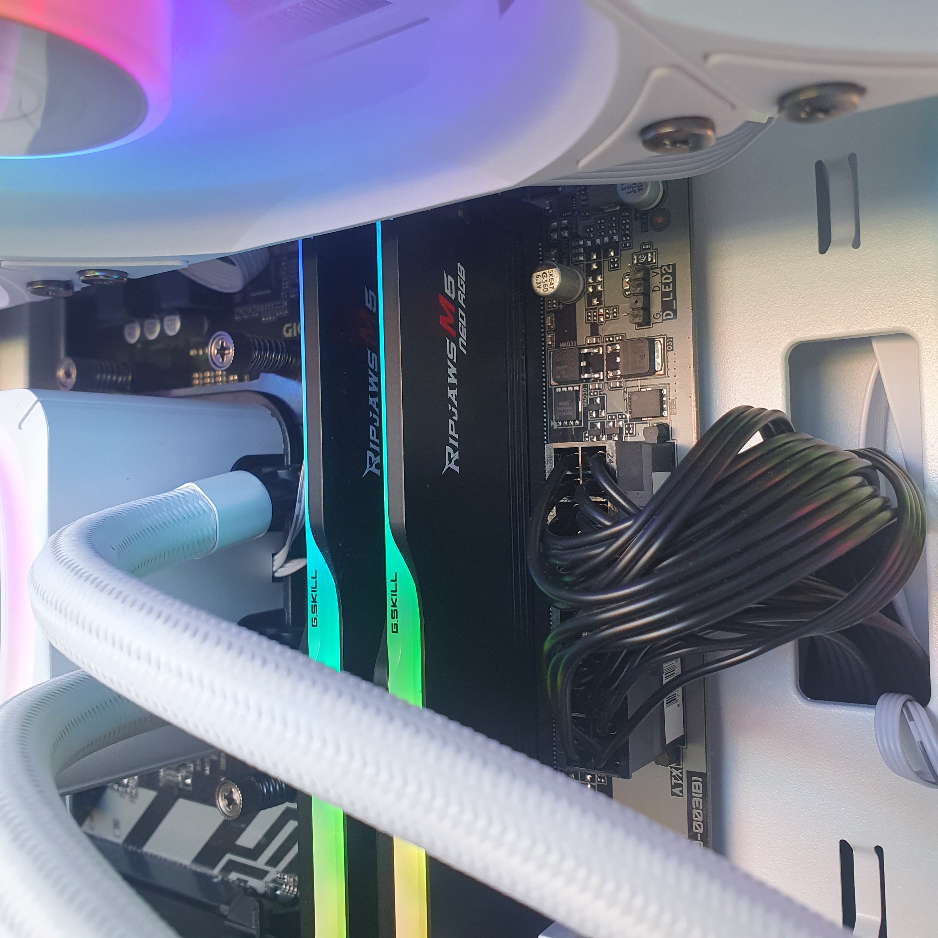 RTX 5070 Gaming PC | Ryzen 5 7600 | 32GB DDR5 RAM | 2TB NVME SSD
