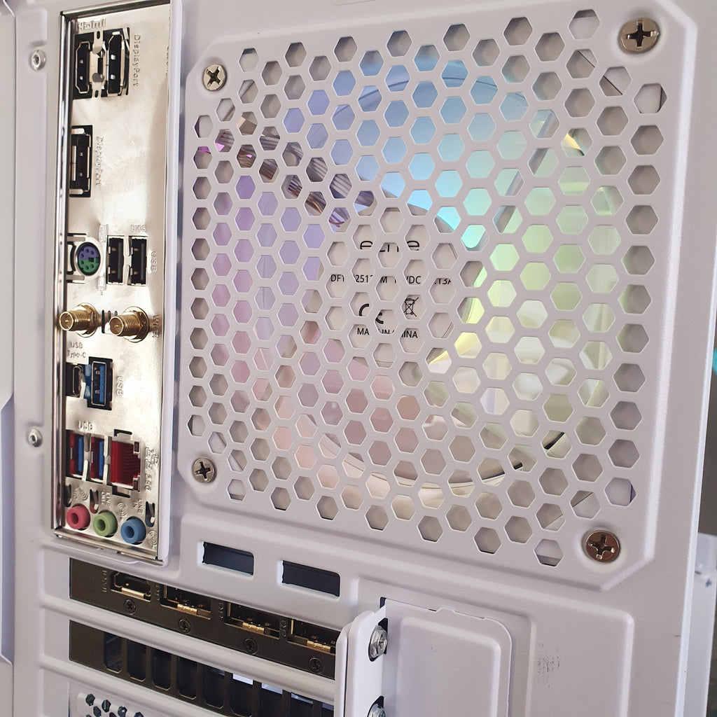 Enthusiast | RTX 5070 | Ryzen 5 7600 | 32GB DDR5 RAM | 2TB NVME SSD