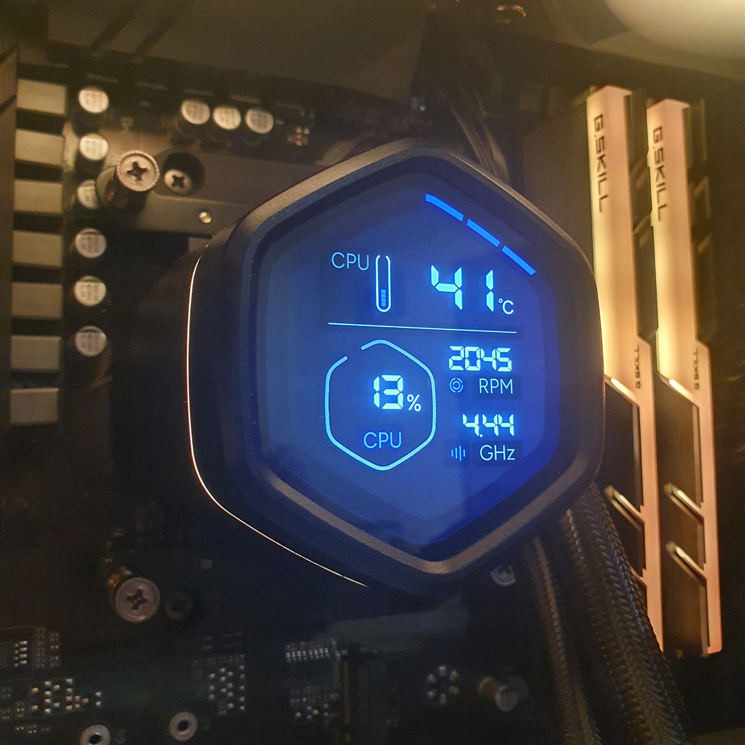 Enthusiast | Ryzen 7 5800X3D | RTX 4060Ti | 32GB RAM | 2TB NVME SSD