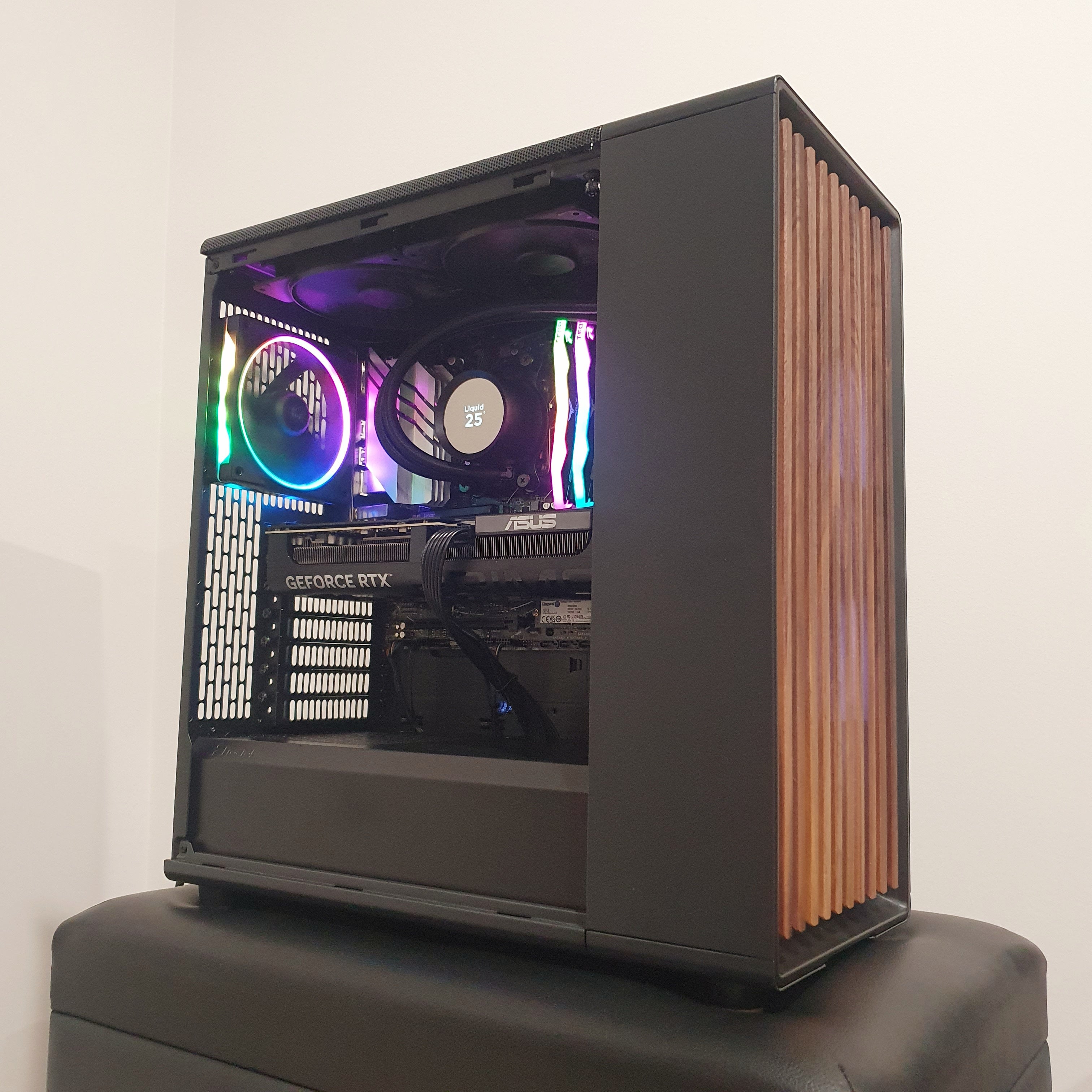 Enthusiast | Ryzen 9 9900X | RTX 5070 | 32GB RAM | 2TB NVME SSD